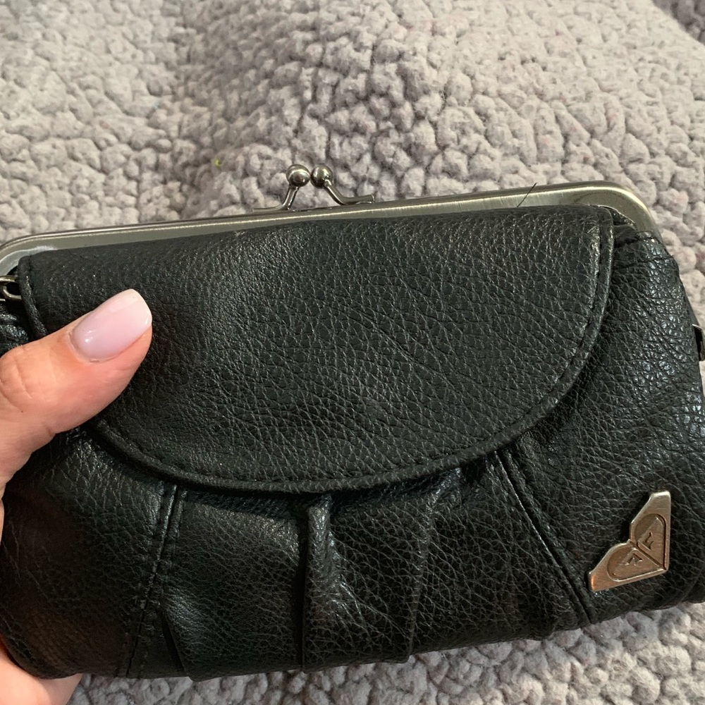 Wallet clutch